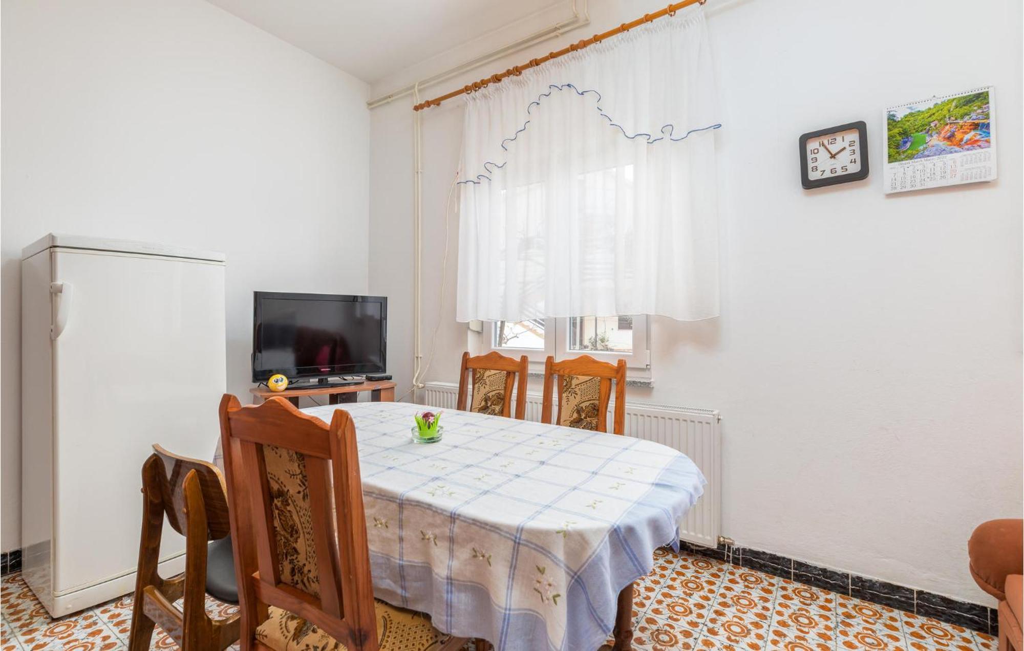 Lovely Apartment In Fazana With Kitchen Kültér fotó