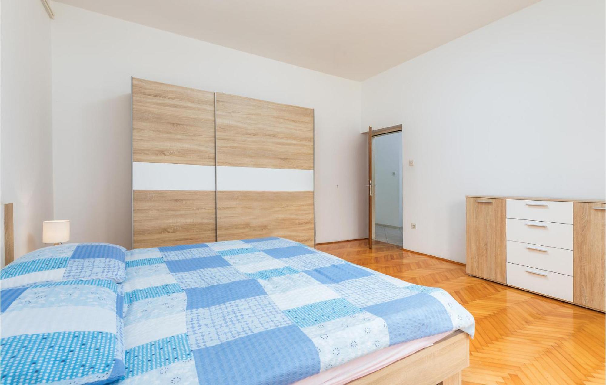 Lovely Apartment In Fazana With Kitchen Kültér fotó